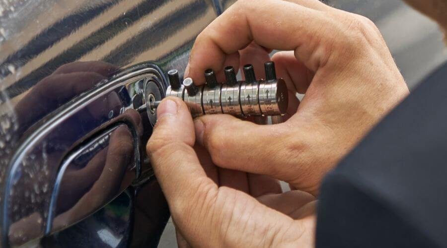 Professional New roof installation in Babylon, NY